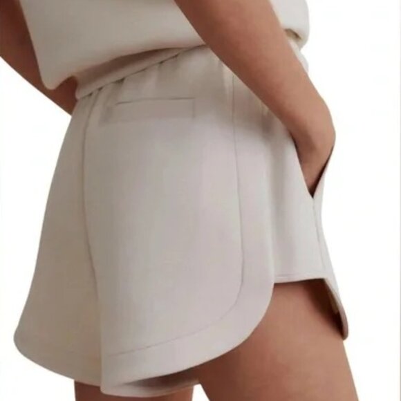 Varley Keely High-Rise Short 4" - Picture 3 of 4